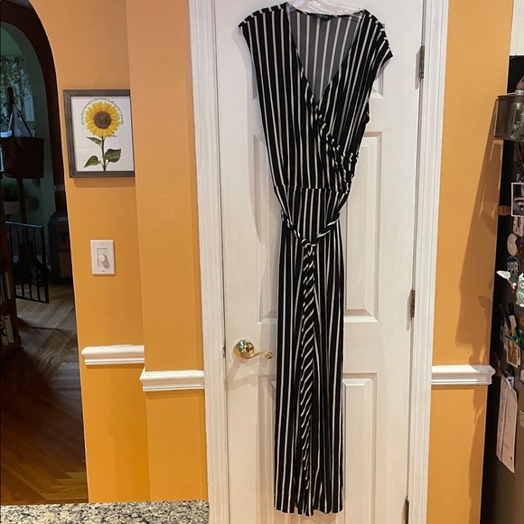 Ralph Lauren Monochrome Striped jumpsuit - Picture 1 of 9